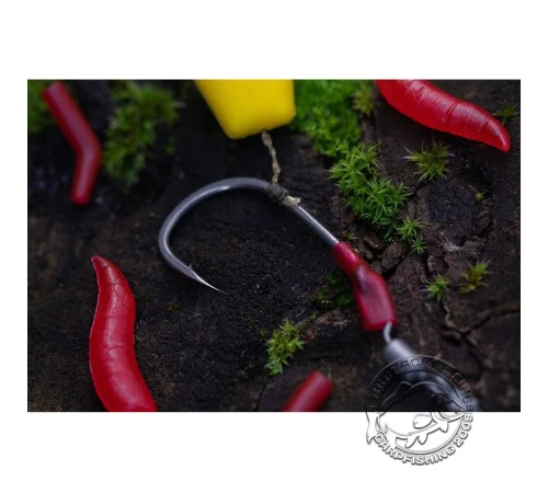 Лентяйка KORDA Kickers Bloodworm Red