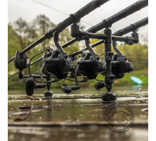 Раздвижная перекладина Avid Carp Lok Down Adjustable 2 Rod Buzz Bar
